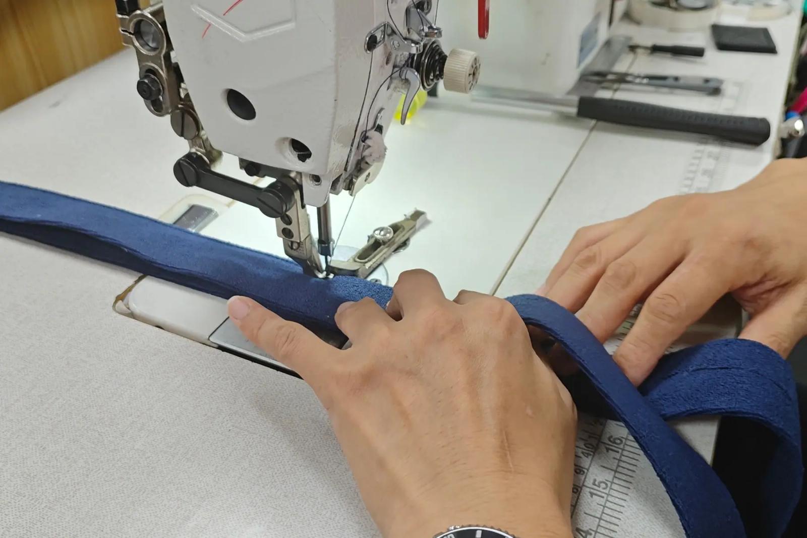 Custom bag sample checking