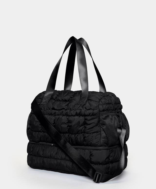 Quilted Travel Tote handbag manufacturing view 2